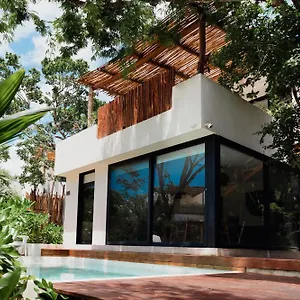 https://villa-tulum.tulum-hotels.net